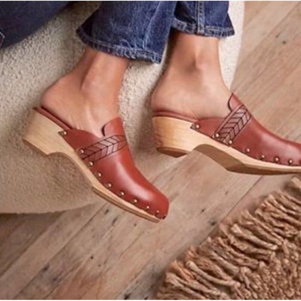 Free People Chloe Clogs Slip On Brown NWOT
